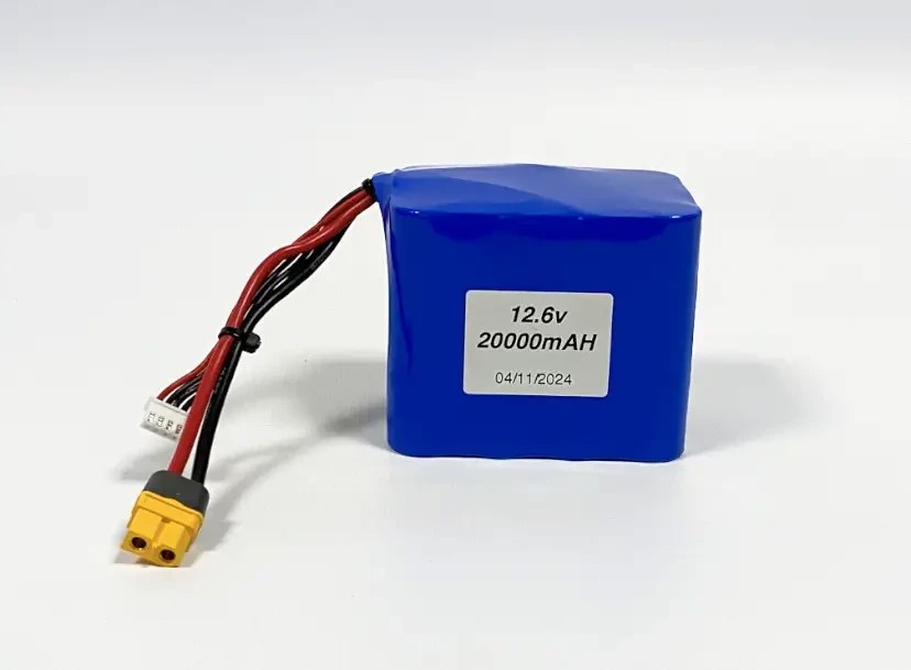 Акумулятор для коропового кораблика Фантом 8.4 В, 2S, 12000 mAh