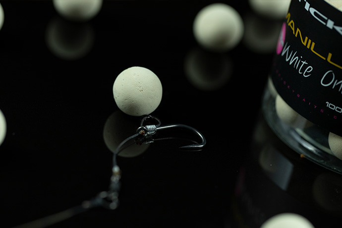 Поп ап-бойли Sticky baits MANILLA WHITE ONES POP — UPS 12 mm
