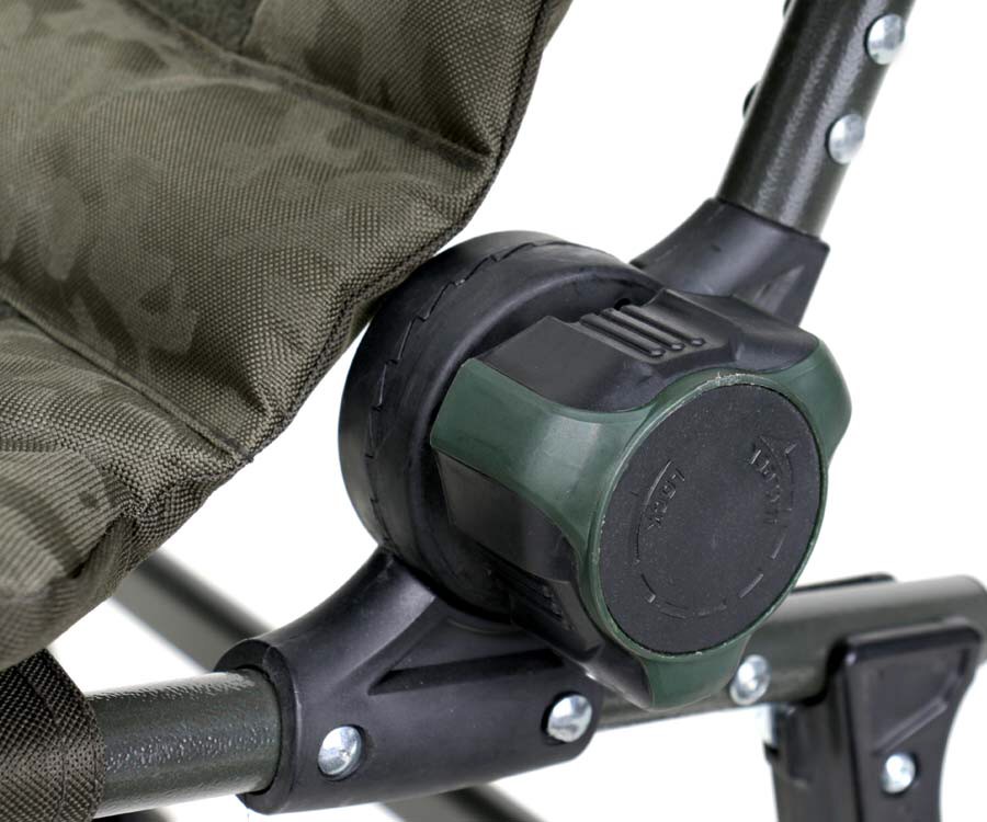 Коропове крісло Carp Pro Diamond з флісовою подушкою
