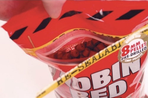 Пелети Dynamite Baits Red Robin Carp Pellets 8mm 900g