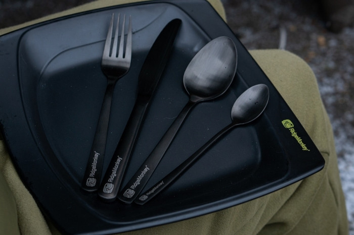 Набір посуду RidgeMonkey SQ DLX Plate Set Standard