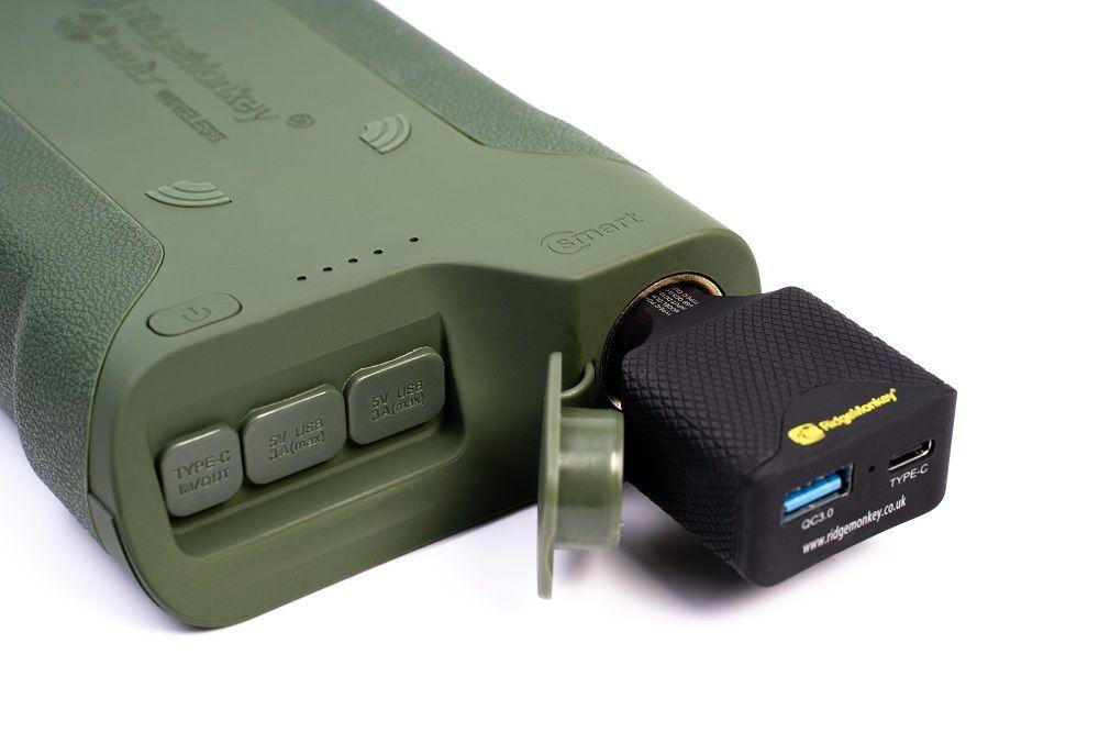 Повербанк Ridge Monkey 77850mAh Vault C-Smart Wireless Camo