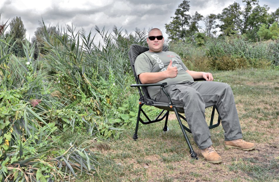 Рибальське крісло Carp Zoom Heavy duty 150+ Armchair