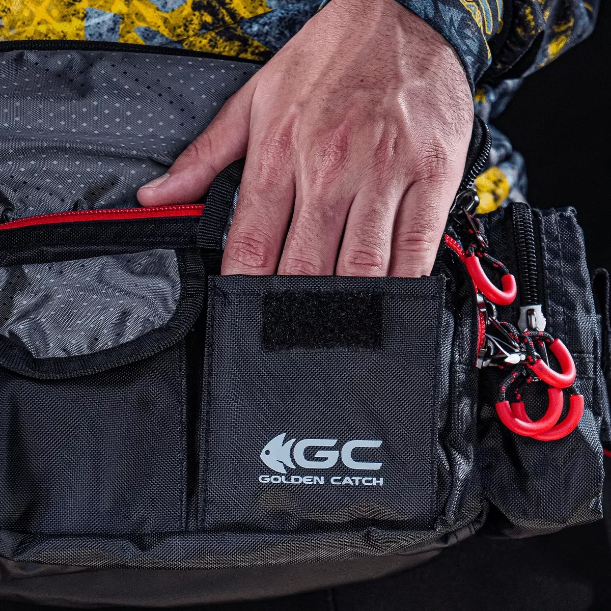 Сумка спінінгіста Golden Catch Hip Bag