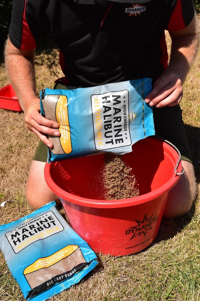 Прикормка Dynamite Baits Marine Halibut Method Mix 1.8kg
