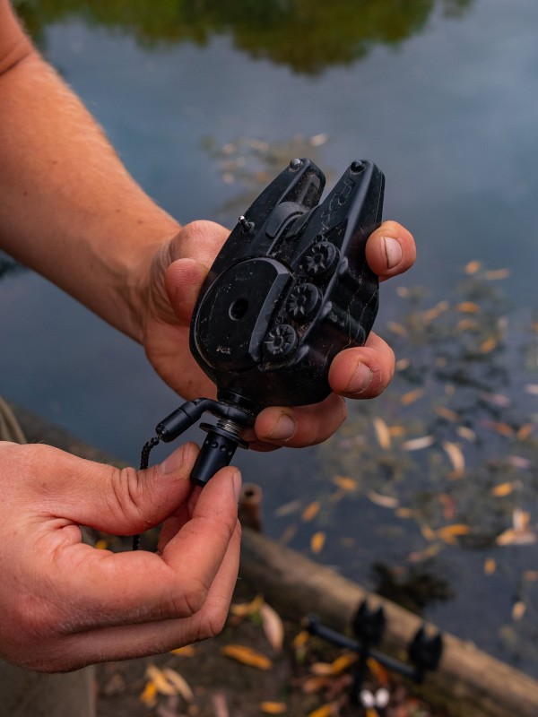 Швидкознімач для сигналізаторів Fox Black Label QR Adaptor 2шт