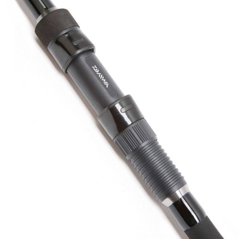 Коропове вудлище 3 секцій Daiwa Black Widow 17 3.6м 3lb