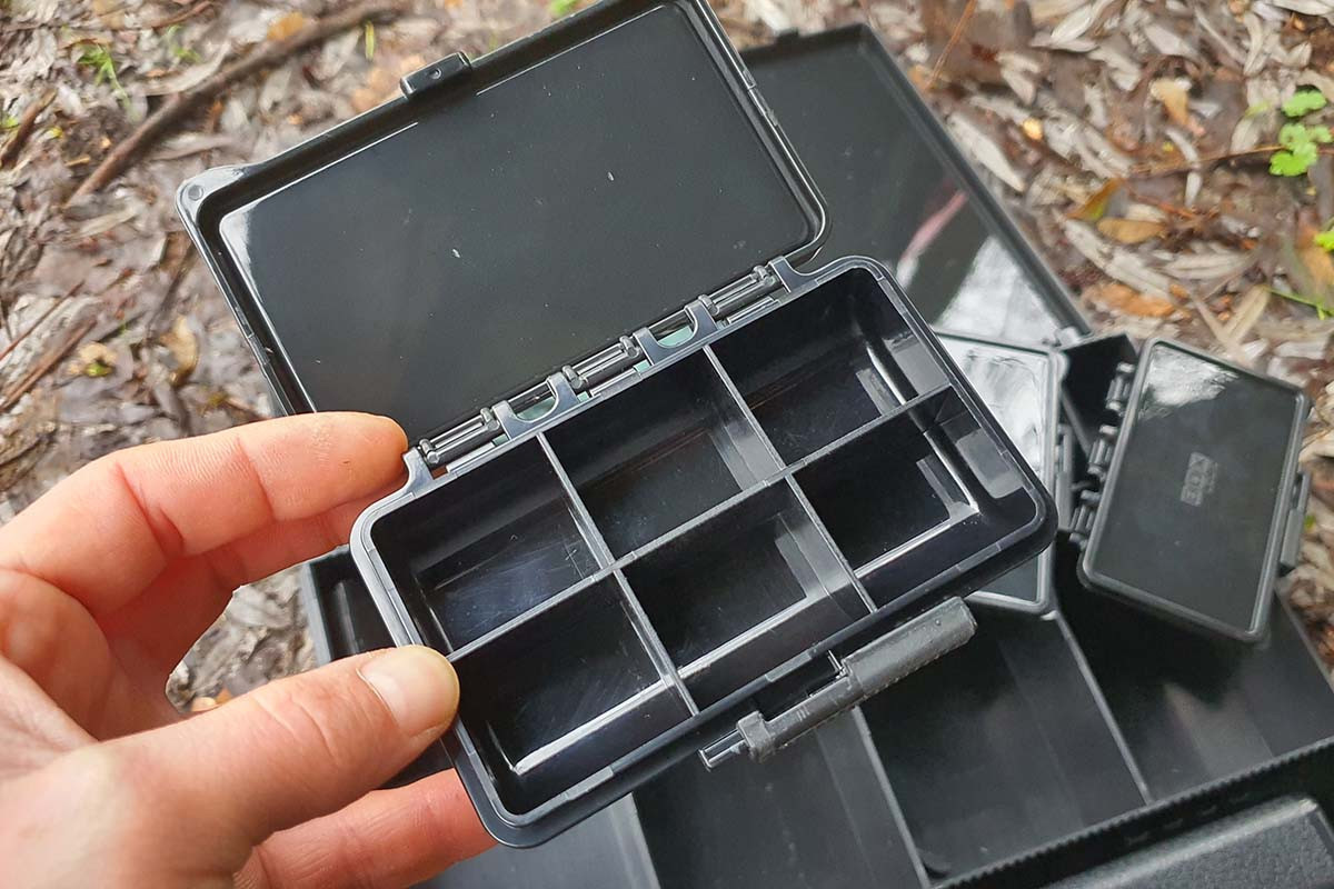 Коробки для снастей Nash BoxLogic Medium Tackle Box Loaded