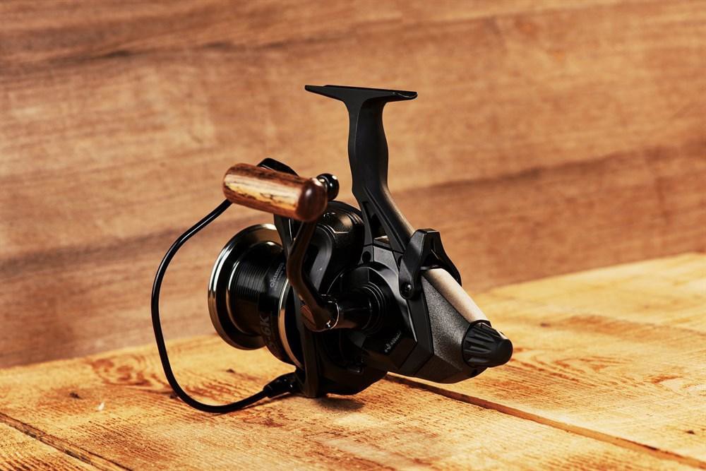 Коропова котушка Okuma LS-6K Baitfeeder