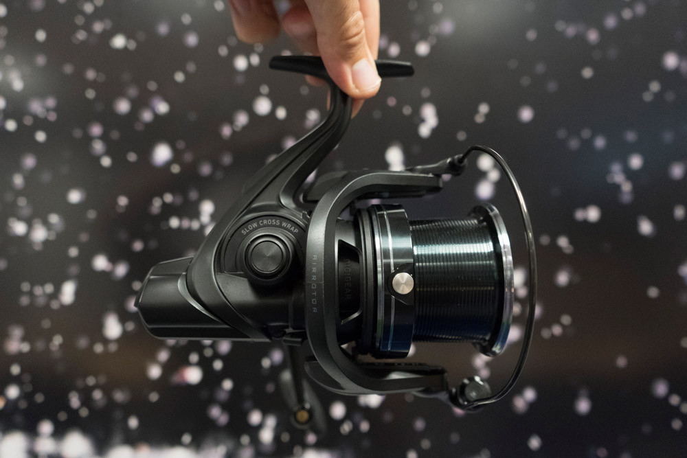 Котушка Daiwa Emblem Spod 35 SCW QD