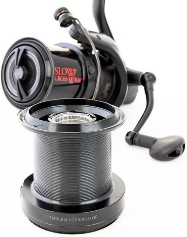 Коропова котушка Daiwa Emblem 45 SCW QD