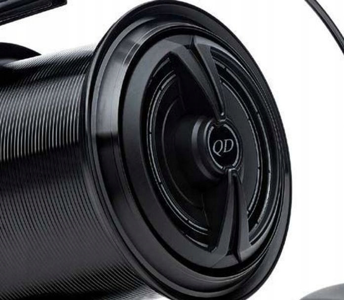 Коропова котушка Daiwa Emblem 45 SCW QD