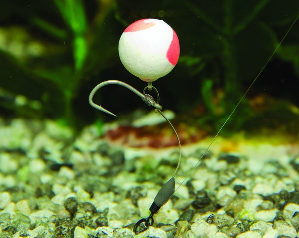 Плавальні бойли Dynamite Baits Krill & Banana Fluro Two Tone Pop-Ups 15mm