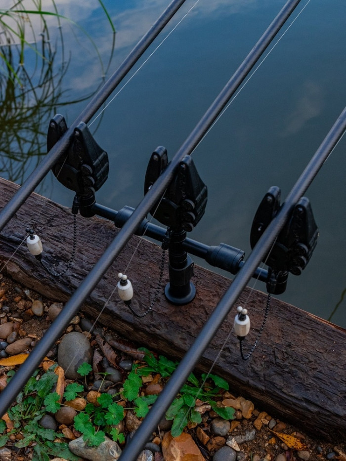 Буз-бар розсувний Fox Black Label QR Buz Bar 3 rod Adjustable