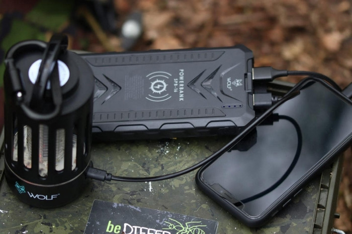 Повербанк Wolf SPB-16 Solar Powerbank EVA Case & Charging Cable 16000mAh