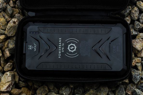 Повербанк Wolf SPB-16 Solar Powerbank EVA Case & Charging Cable 16000mAh