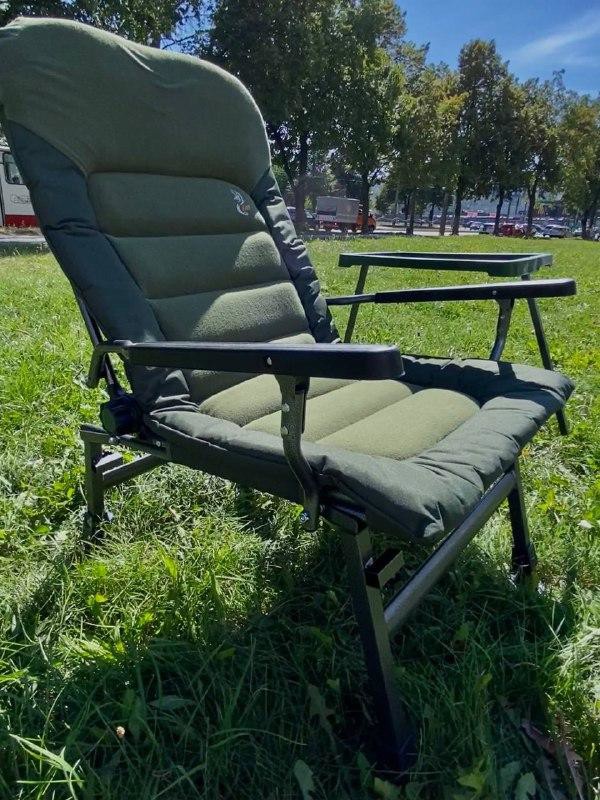 Крісло із столиком Elektrostatyk FK6