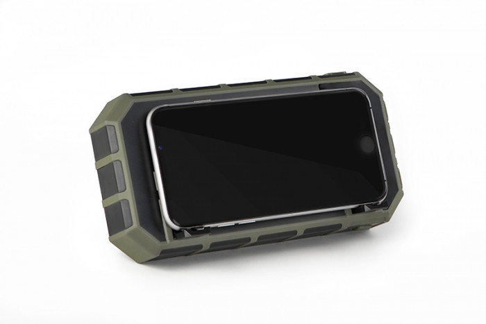 Повербанк Fox Halo Wireless Power 27K