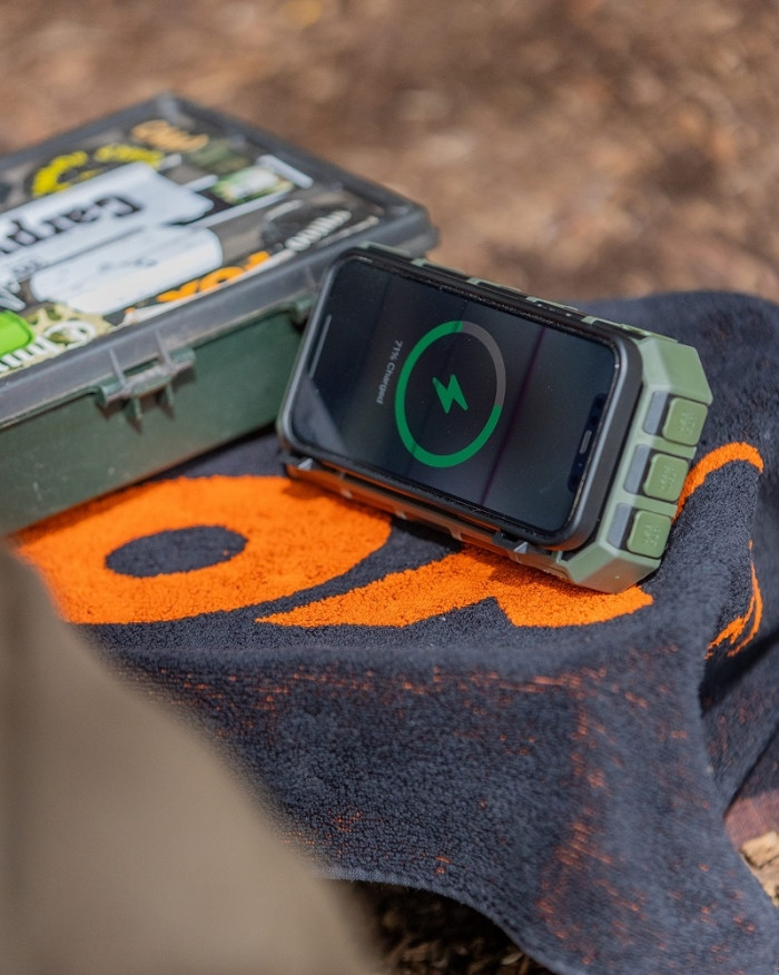 Повербанк Fox Halo Wireless Power 27K
