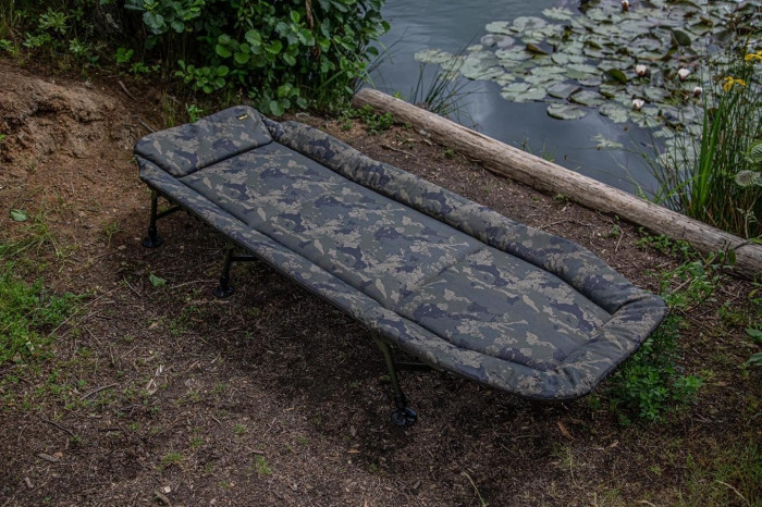 Коропове ліжко Solar Undercover Camo Bedchair