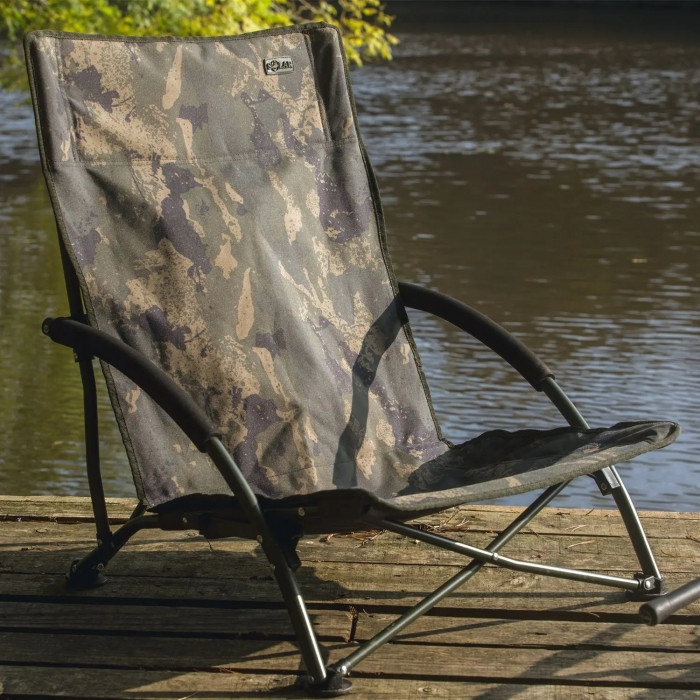 Крісло з підлокітниками Solar Undercover Camo Foldable Easy Chair Low
