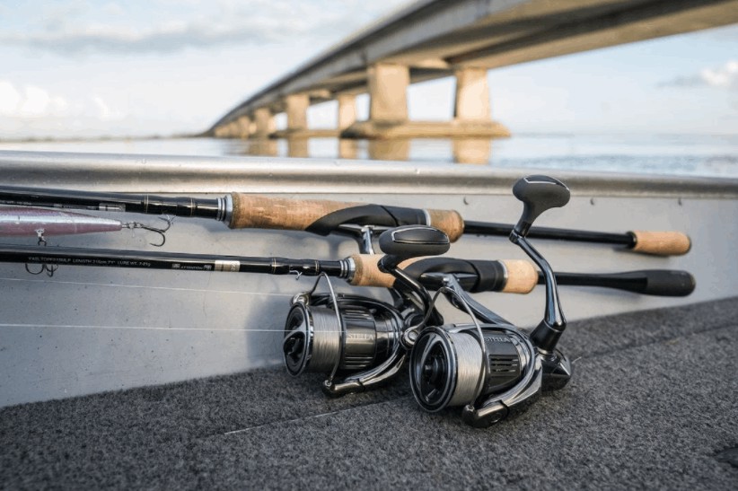 Котушка Shimano Stella 2500FK