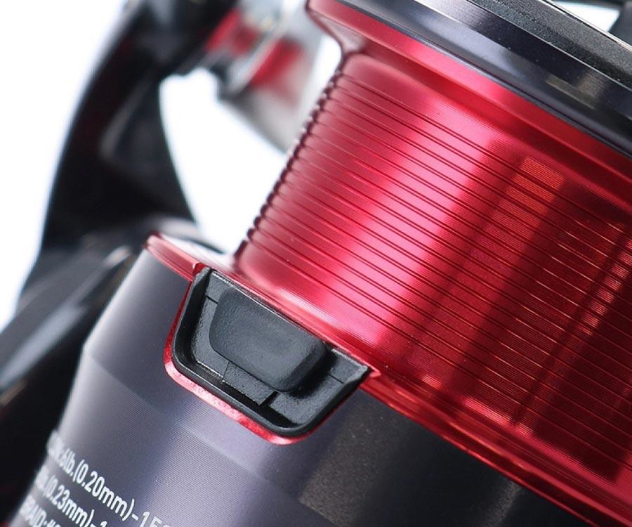Котушка Daiwa 20 Fuego LT 2500