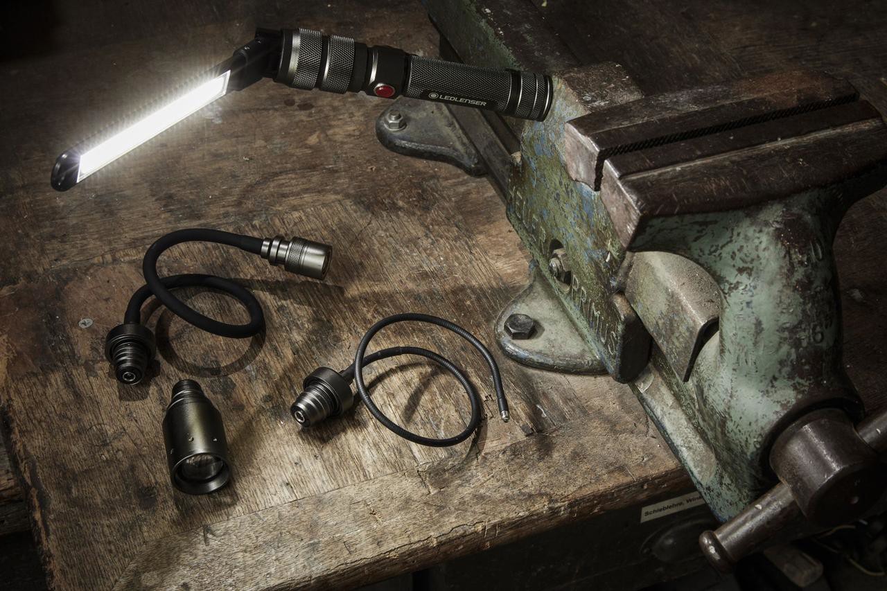 Ручний ліхтар LedLenser Workers Friend