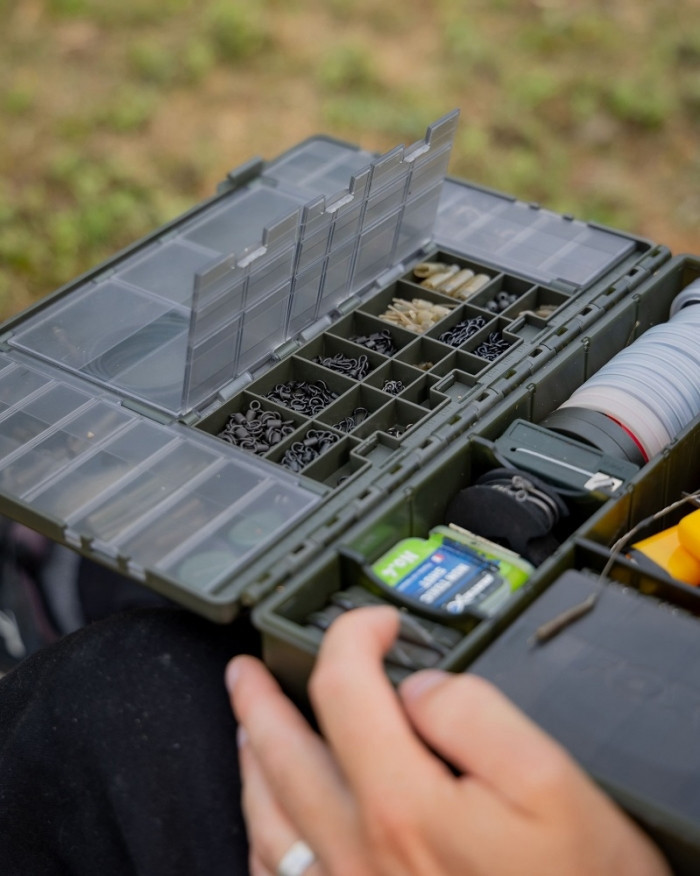 Коробка для снастей Fox Edges Medium Tackle Box