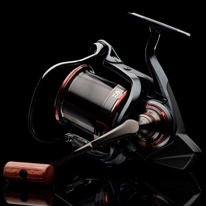 Коропова котушка Daiwa 20 Tournament Basia 45 SCW QD