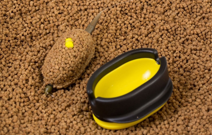 Прес для годівниць Preston Quick Release Method Mould Large Yellow