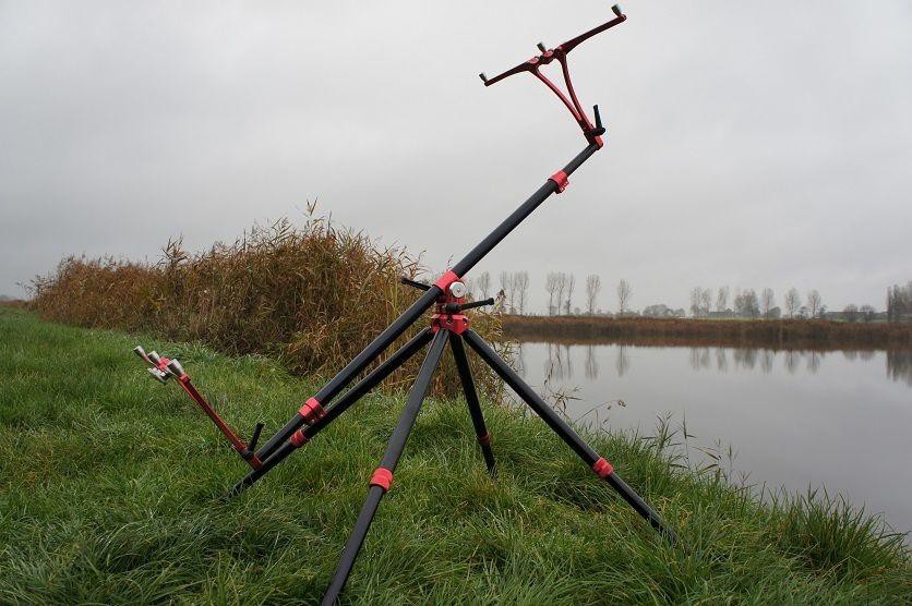 Род под Meccanica Vadese TechNick 4 Rod Black and Red