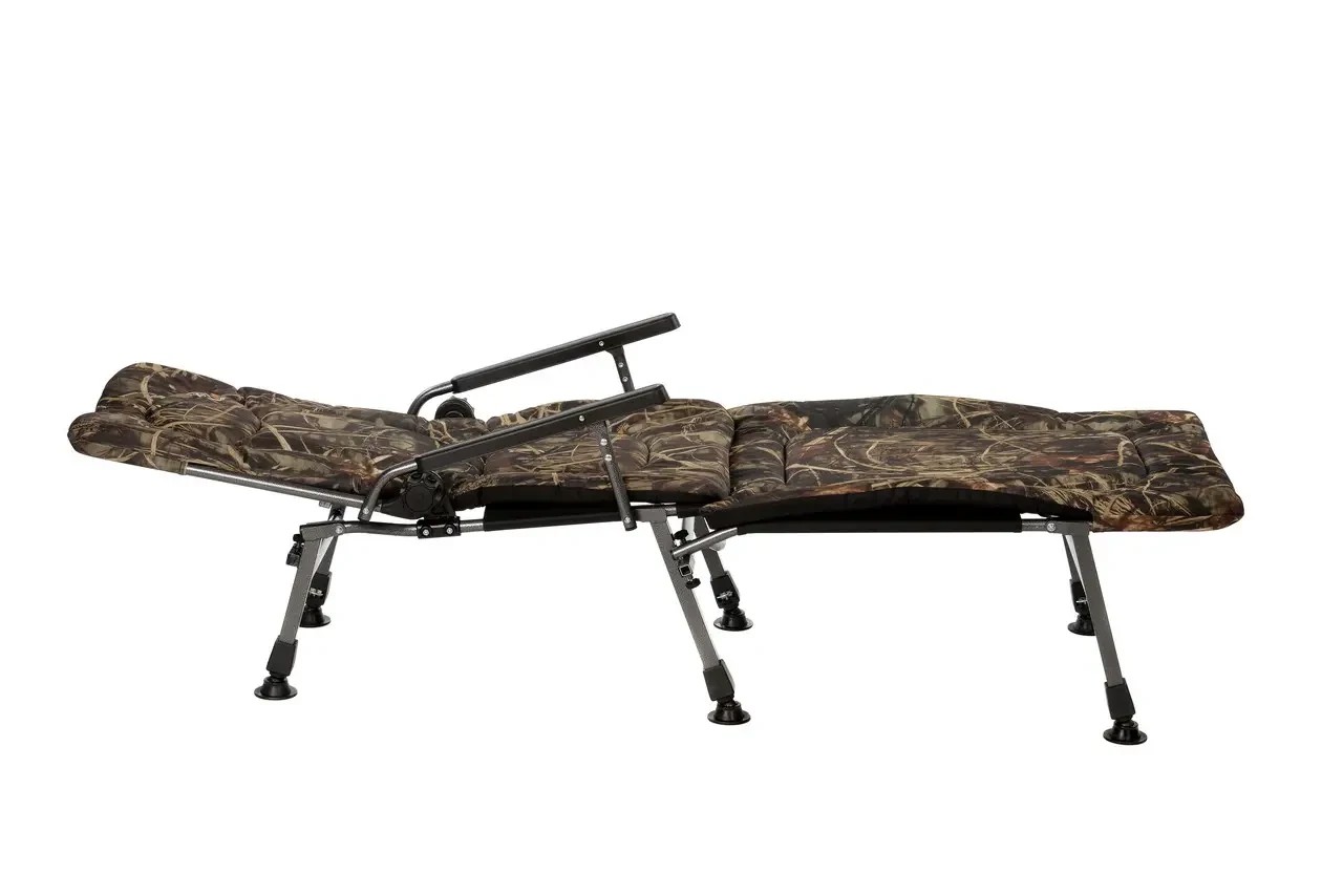 Крісло з підставкою Elektrostatyk F5R Camo
