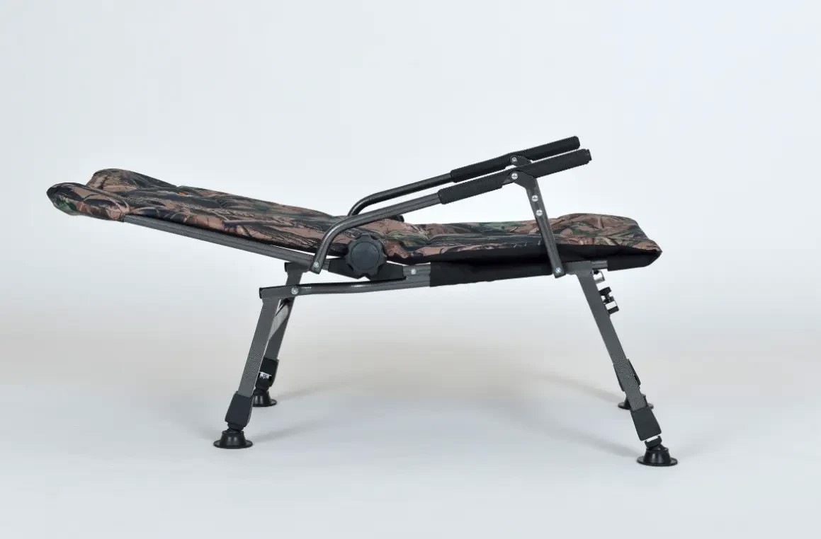 Крісло з підставкою Elektrostatyk F5R Camo