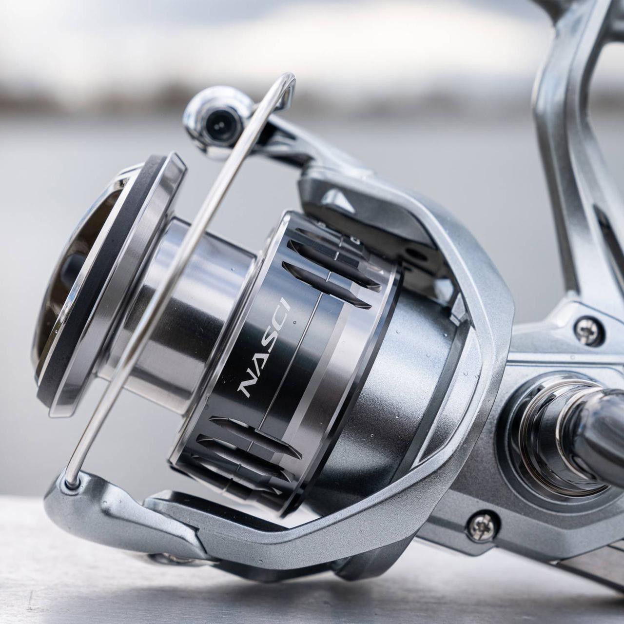Котушка Shimano Nasci C3000 FC