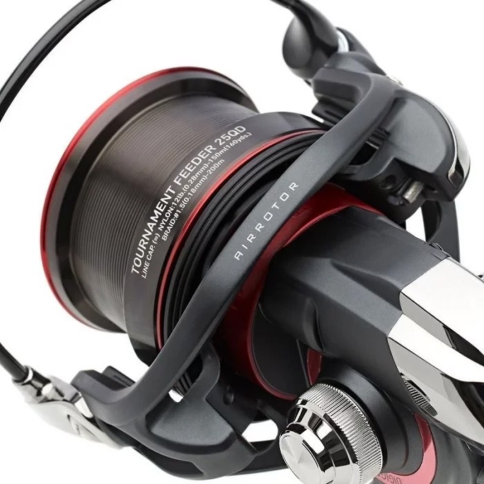 Фідерна котушка Daiwa Tournament Feeder 25QD