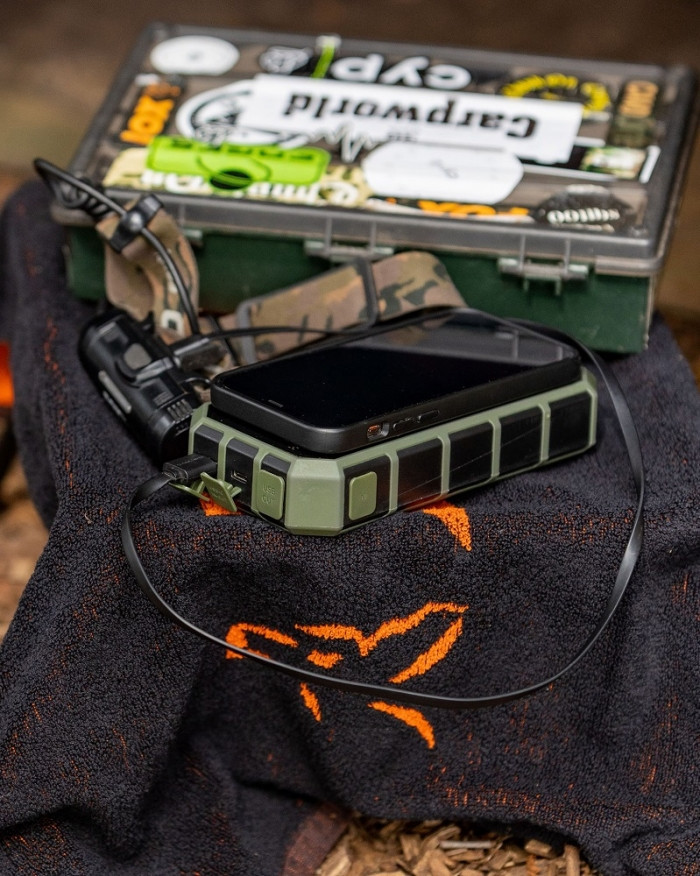 Повербанк з бездротовою зарядкою Fox Halo Wireless Power 27K