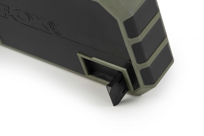 Повербанк з бездротовою зарядкою Fox Halo Wireless Power 27K