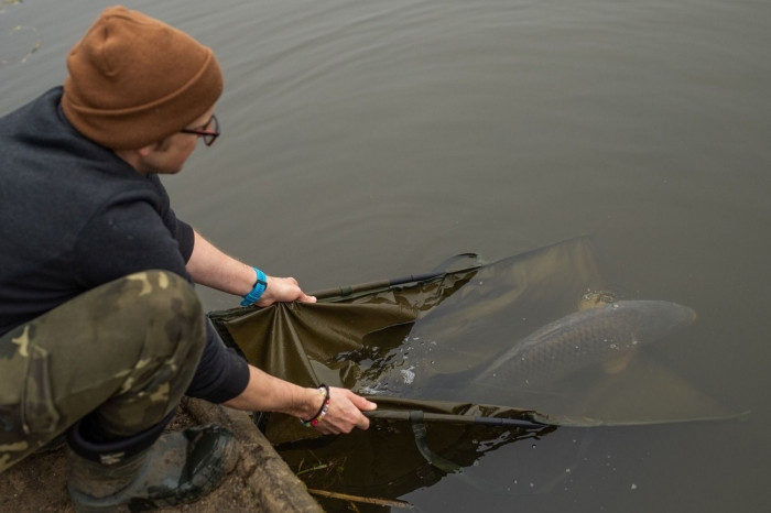 Сумка для зважування риби Korda Basix Weigh Sling