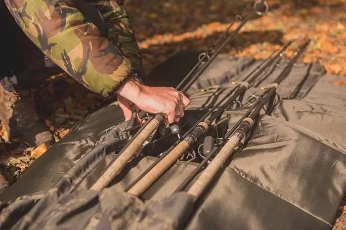 Чохол для вудлищ Solar Undercover Camo Rod Holdall