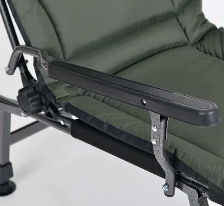 Кресло Elektrostatyk FK5 ST/P з столиком і тримачем для вудочок