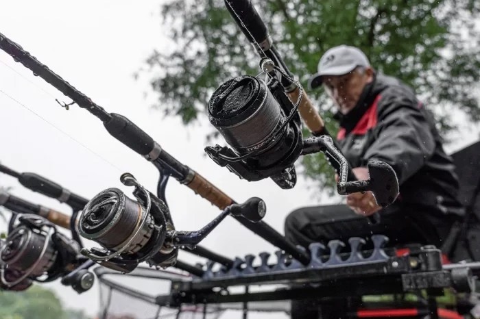Котушка фідерна Daiwa NZon Distance 25