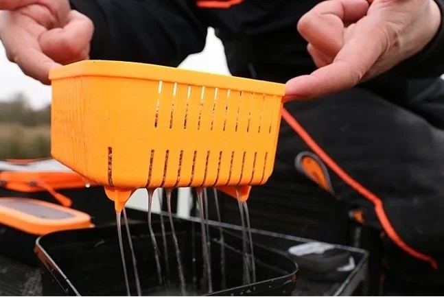 Решітка в коробку для замочування приманок Guru Bait Strainer 5 pint
