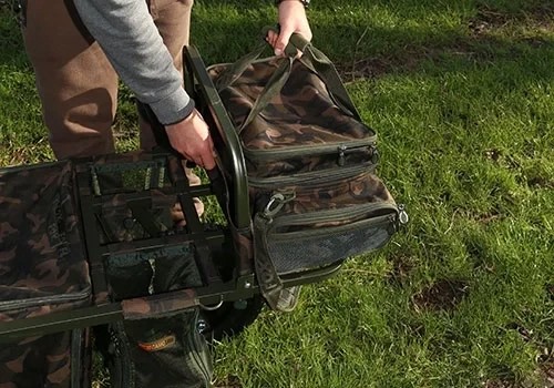 Сумка для снастей Fox Low Level Carryall Camolite