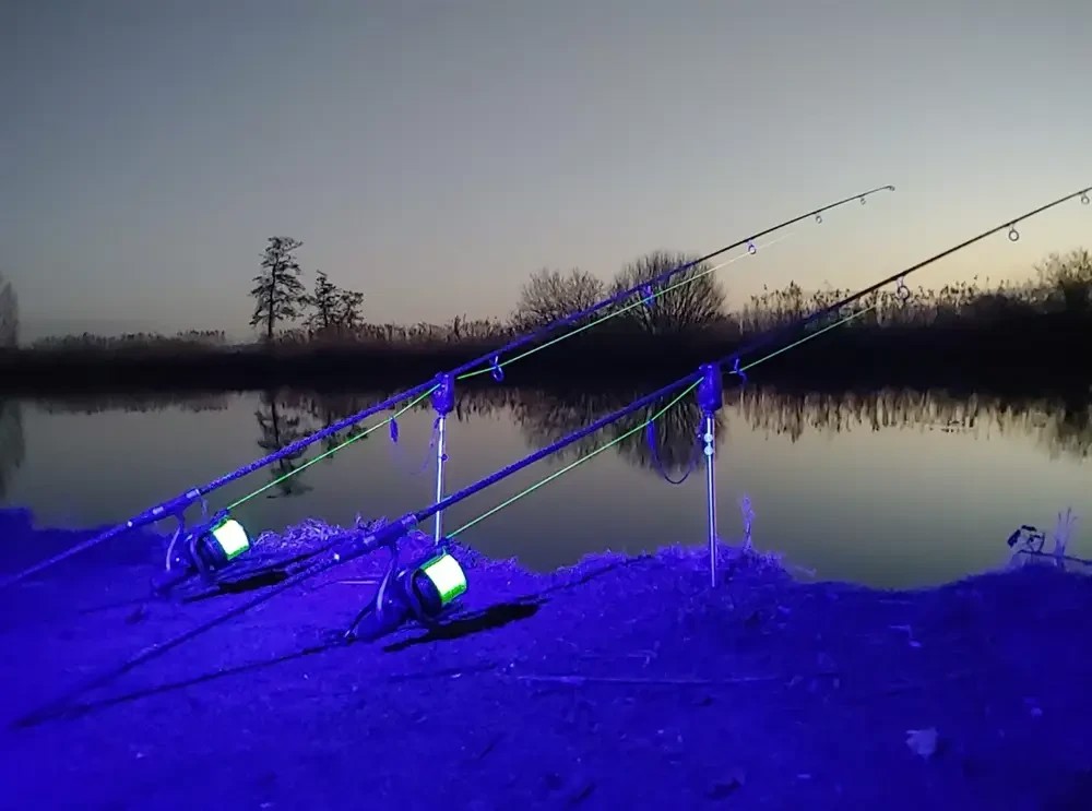 Короповий налобний ліхтар Katran Headlamp W/B 460 Pro