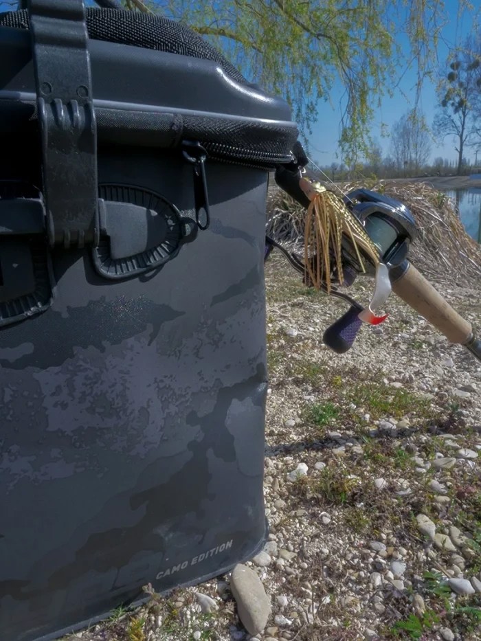 Водонепроникна сумка Fox Rage Medium Camo Welded Bag