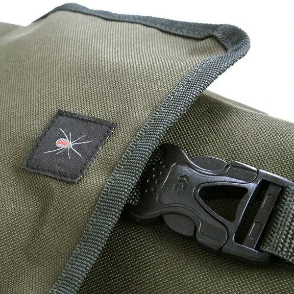 Чохол для вудлищ Daiwa Black Widow Holdall