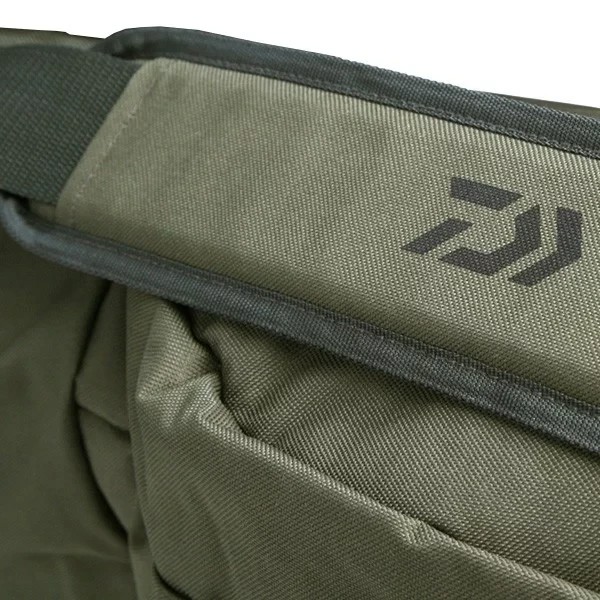 Чохол для вудлищ Daiwa Black Widow Holdall