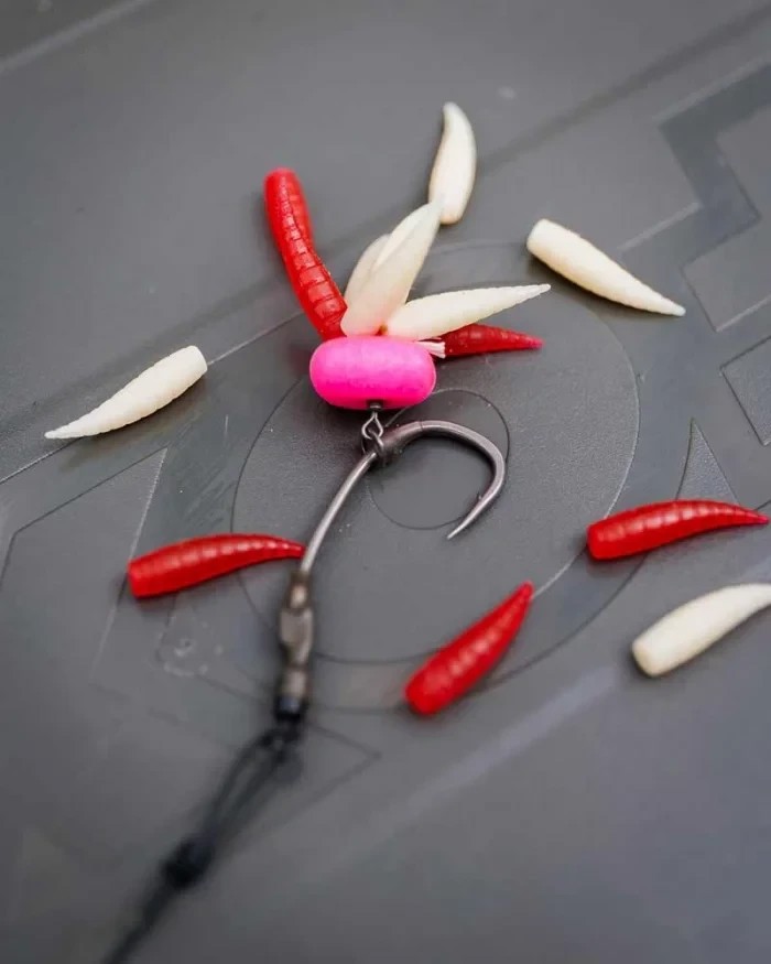 Штучні опариші Fox Pop Up Maggots 20pcs