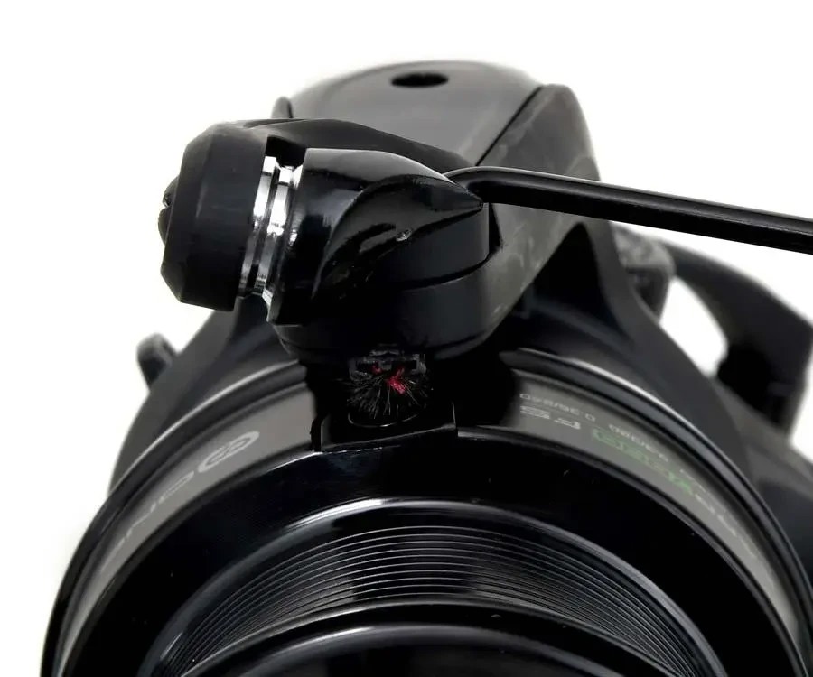 Короповий набір Daiwa Black Widow та Blackpool 7000 + волосіні Bull-Dog